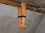 Houten benen in een Murut dorp