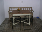 De eettafel in de entree